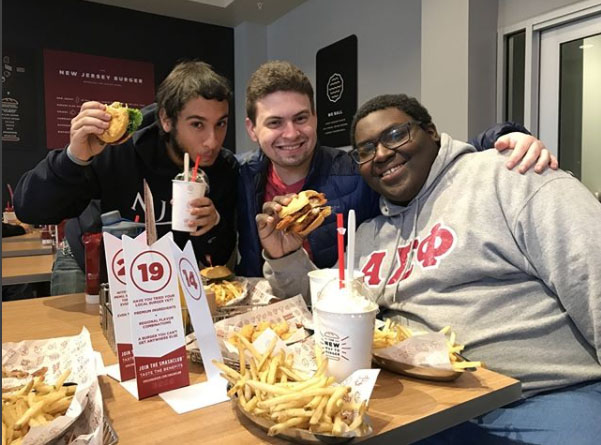 Students eating at Smashburger